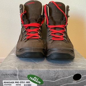Lows Renegade Pro GTX Mid, men’s size 11.5